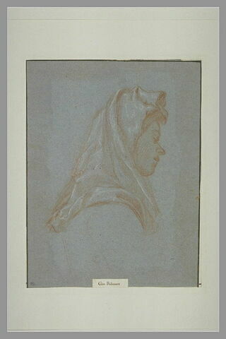 Tête de femme de profil vers la droite, coiffée d'un châle
