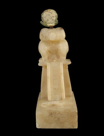 statue, image 5/41