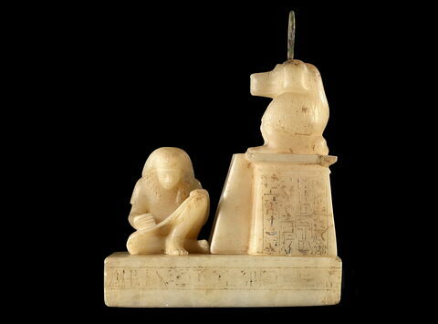 statue, image 18/41